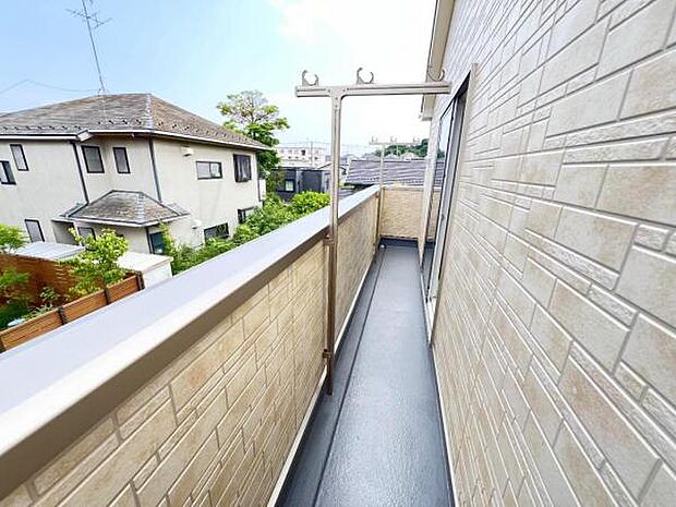 お洗濯ものを気持ち良く太陽の光で干せるのが嬉しいですね。