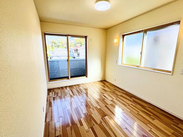 子供部屋にもちょうど良い大きさのお部屋です。