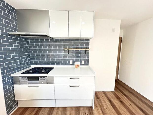 ご家族の温かい時間を演出するダイニングスペースです。