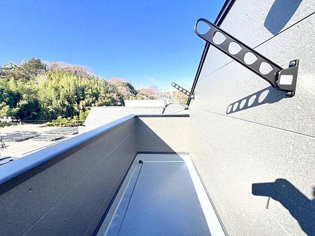 お洗濯ものを気持ち良く太陽の光で干せるのが嬉しいですね。