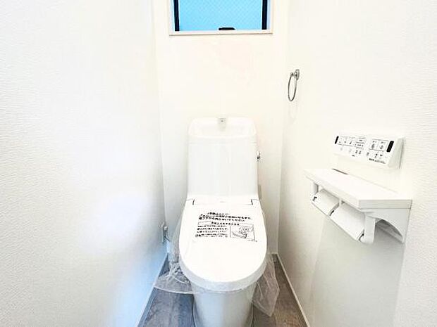 ほっと安らげるトイレ空間です。