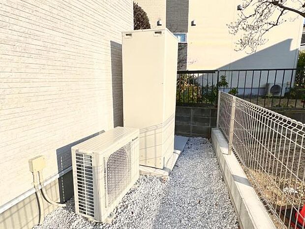 発電・温水設備のご紹介です。