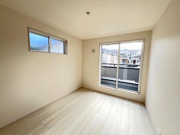 子供部屋にもちょうど良い大きさのお部屋です。