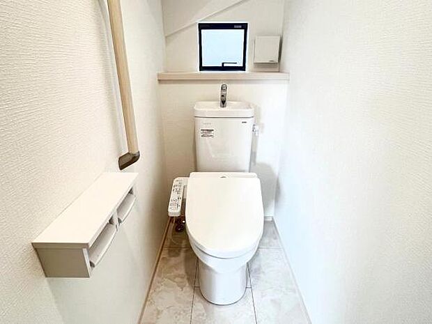 ほっと安らげるトイレ空間です。