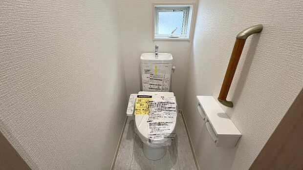 ほっと安らげるトイレ空間です。