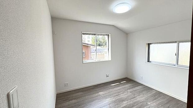 子供部屋にもちょうど良い大きさのお部屋です。