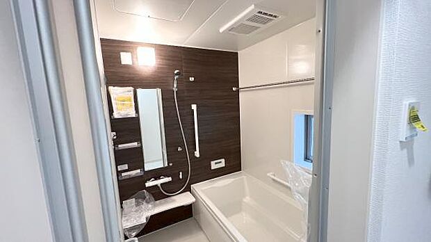 お風呂でほっとひといき。1日の疲れを癒しましょう。