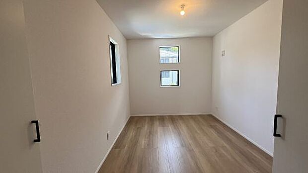 子供部屋にもちょうど良い大きさのお部屋です。