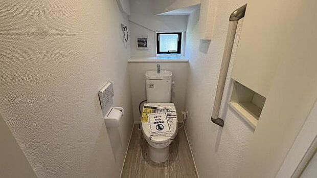 ほっと安らげるトイレ空間です。