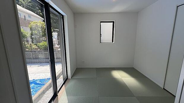 和室スペースです。畳のお部屋は寛げる空間ですね。