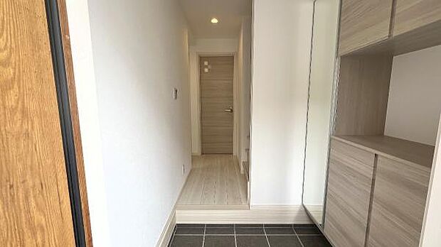 いつも気持ちよくご家族を迎えられる玄関です。