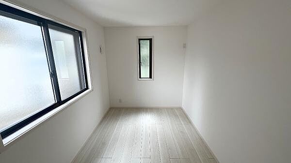 寝室にもご利用いただける居室スペースです。