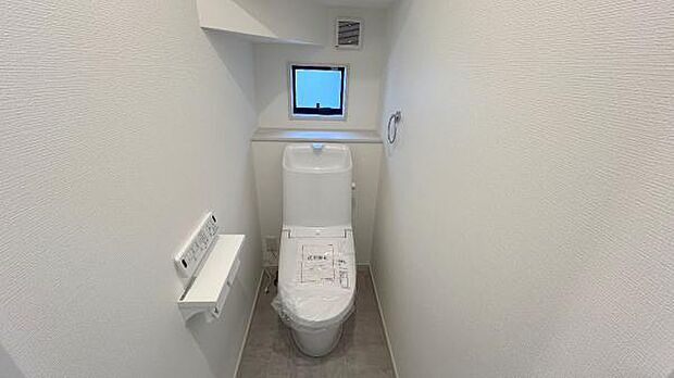 ほっと安らげるトイレ空間です。