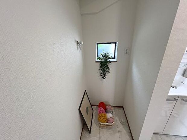 お天気を気にせずお洗濯ができ、室内干し可能です。
