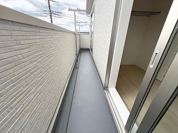 お洗濯ものを気持ち良く太陽の光で干せるのが嬉しいですね。