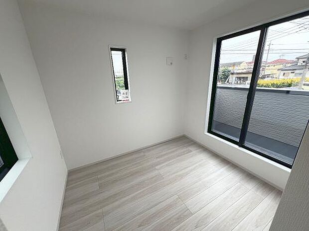 子供部屋にもちょうど良い大きさのお部屋です。