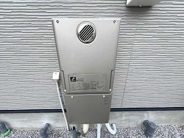 発電・温水設備のご紹介です。