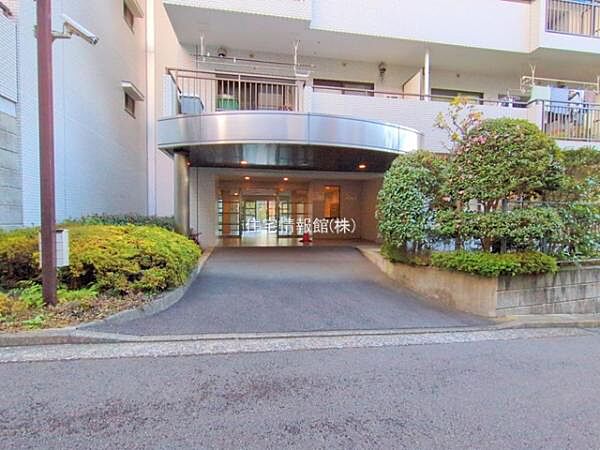 エントランスを拡大表示