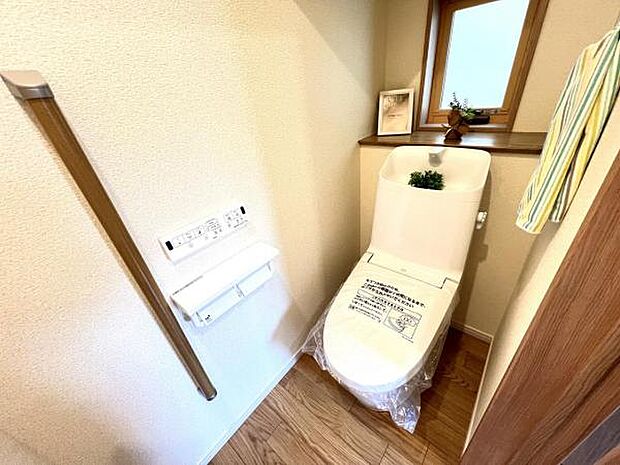 ほっと安らげるトイレ空間です。