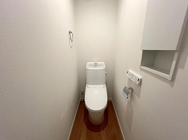 ほっと安らげるトイレ空間です。