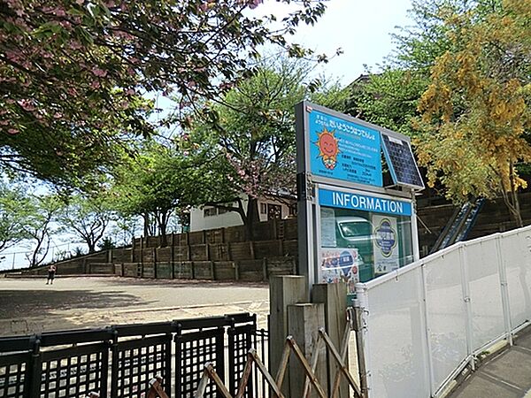 金井幼稚園　徒歩1分（約32m）