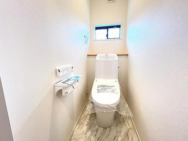 ほっと安らげるトイレ空間です。
