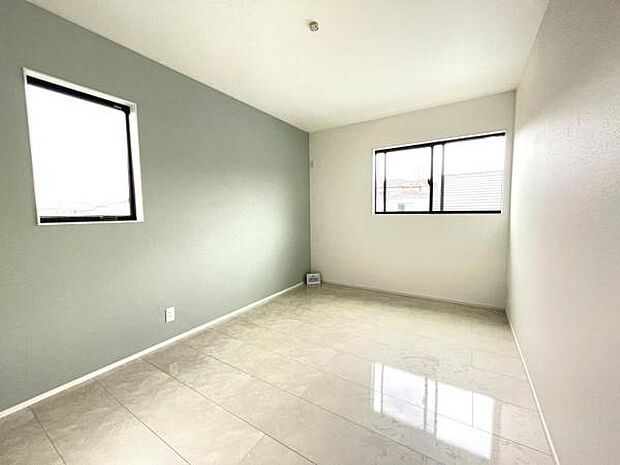 子供部屋にもちょうど良い大きさのお部屋です。