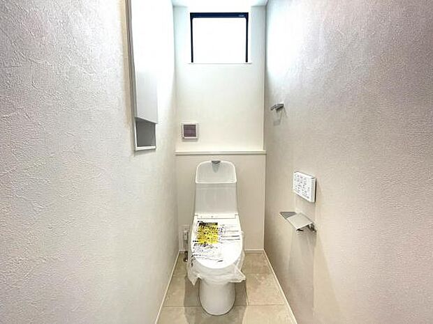 ほっと安らげるトイレ空間です。