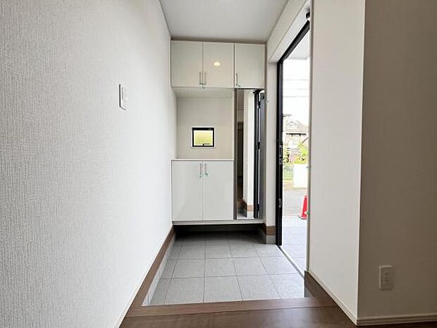 いつも気持ちよくご家族を迎えられる玄関です。