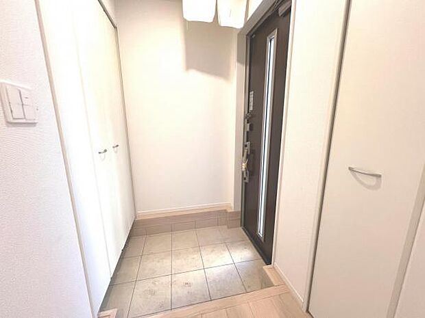 いつも気持ちよくご家族を迎えられる玄関です。