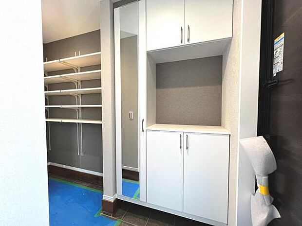 いつも気持ちよくご家族を迎えられる玄関です。