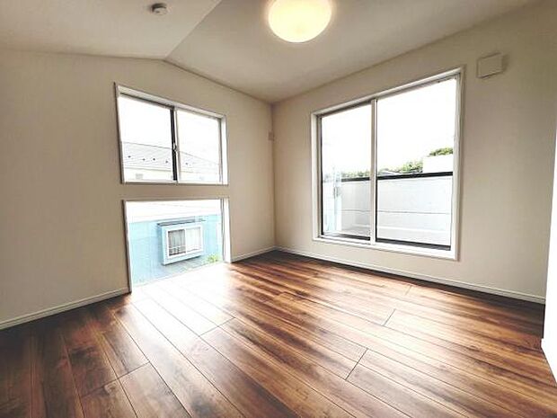 寝室にもご利用いただける居室スペースです。