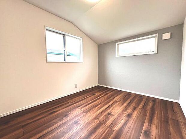 子供部屋にもちょうど良い大きさのお部屋です。