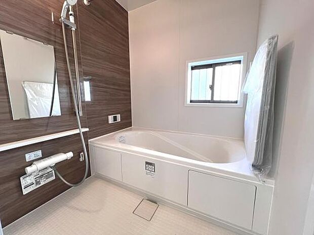 お風呂でほっとひといき。1日の疲れを癒しましょう。