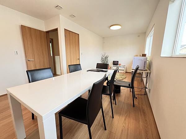 子供部屋にもちょうど良い大きさのお部屋です。