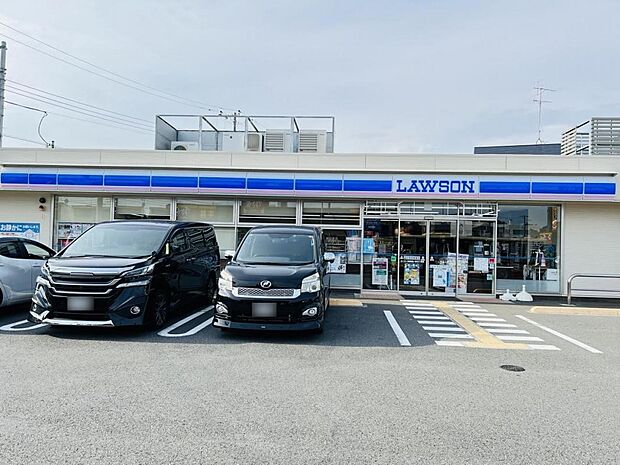 ローソン 町田高ヶ坂五丁目店まで約890m(徒歩12分)
