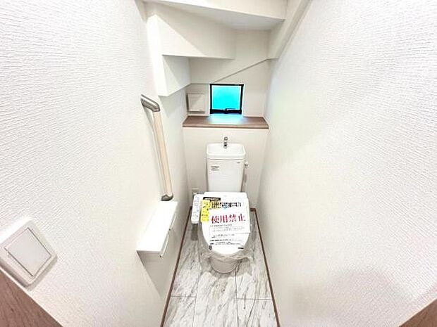 ほっと安らげるトイレ空間です。