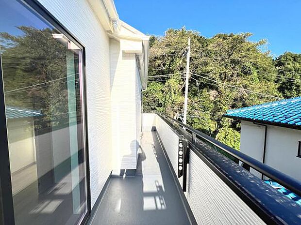 お洗濯ものを気持ち良く太陽の光で干せるのが嬉しいですね。