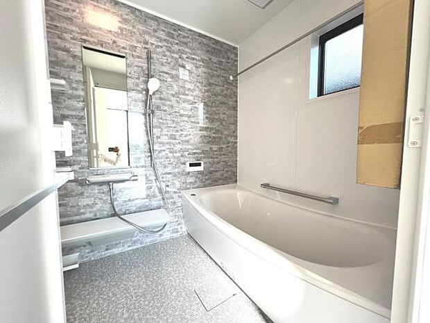 お風呂でほっとひといき。1日の疲れを癒しましょう。