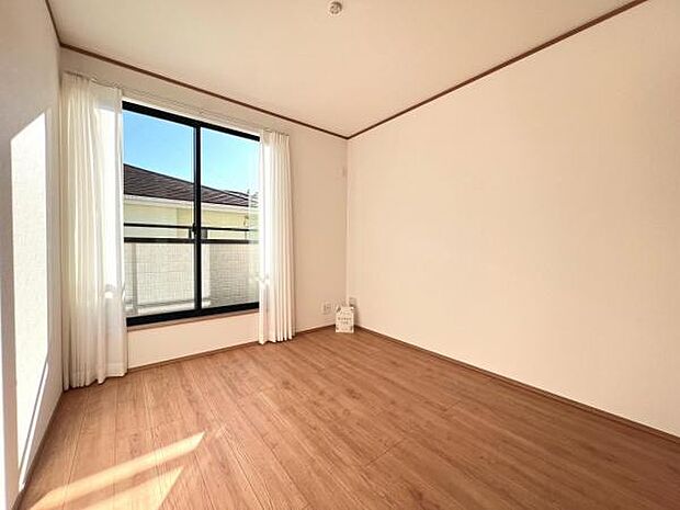 子供部屋にもちょうど良い大きさのお部屋です。