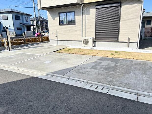 駐車場ももちろん完備しておりますのでお車所有の方にも心強いです。