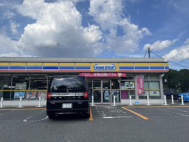 ミニストップ町田忠生店まで約160m（徒歩2分）