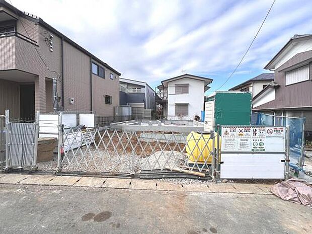 一生懸命建築中です。完成が楽しみですね。