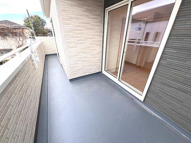 お洗濯ものを気持ち良く太陽の光で干せるのが嬉しいですね。