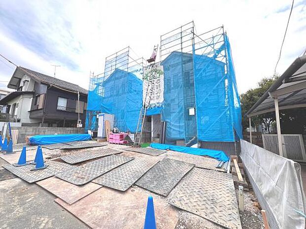 一生懸命建築中です。完成が楽しみですね。