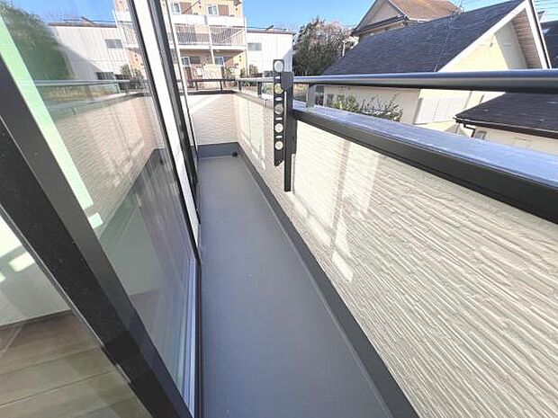 お洗濯ものを気持ち良く太陽の光で干せるのが嬉しいですね。