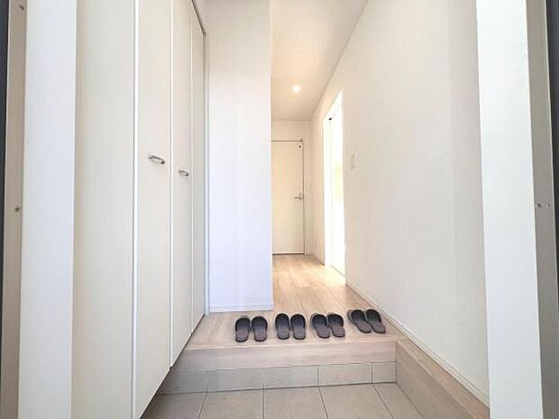 いつも気持ちよくご家族を迎えられる玄関です。