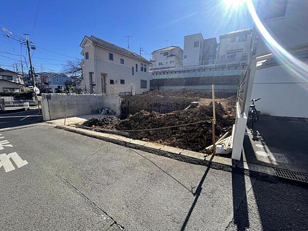 一生懸命建築中です。完成が楽しみですね。