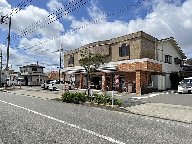 セブン-イレブン 南町田1丁目店まで約310m(徒歩4分)