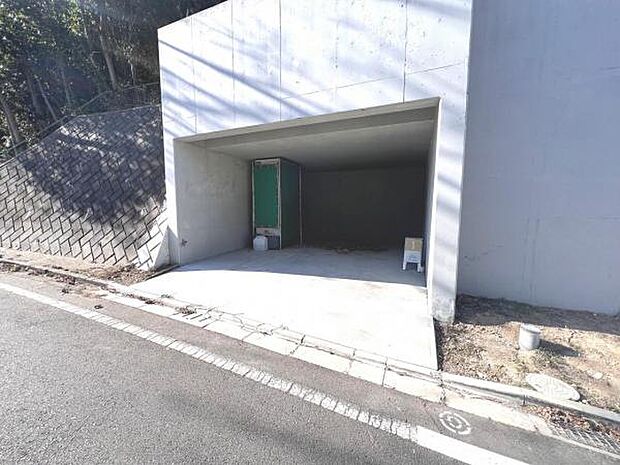 一生懸命建築中です。完成が楽しみですね。